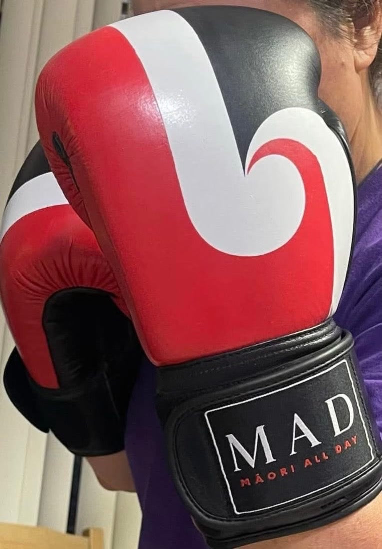 Tinō Māori All Day 12&16oz Leather Boxing Gloves